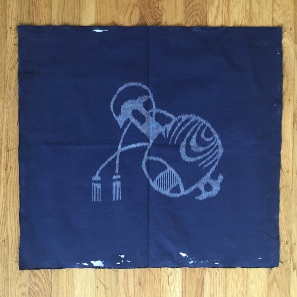 Vintage Indigo Dyed Picture Kasuri Japanese Textile Art Fragment - Picture 5 of 5